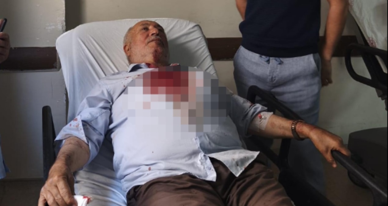 camideki-kavgayi-ayirmak-isteyen-imami-yumrukladi-5muu2UJm.jpg
