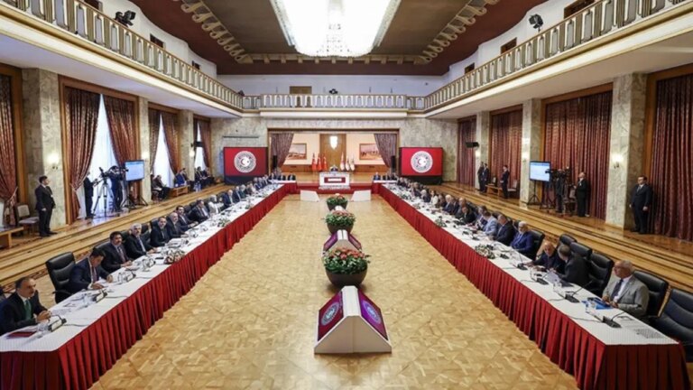 milli-dayanisma-kardeslik-ve-demokrasi-komisyonunda-4-toplanti-dinlenecek-kisi-ve-kurumlar-belli-oldu-BiNJAvgX.jpg