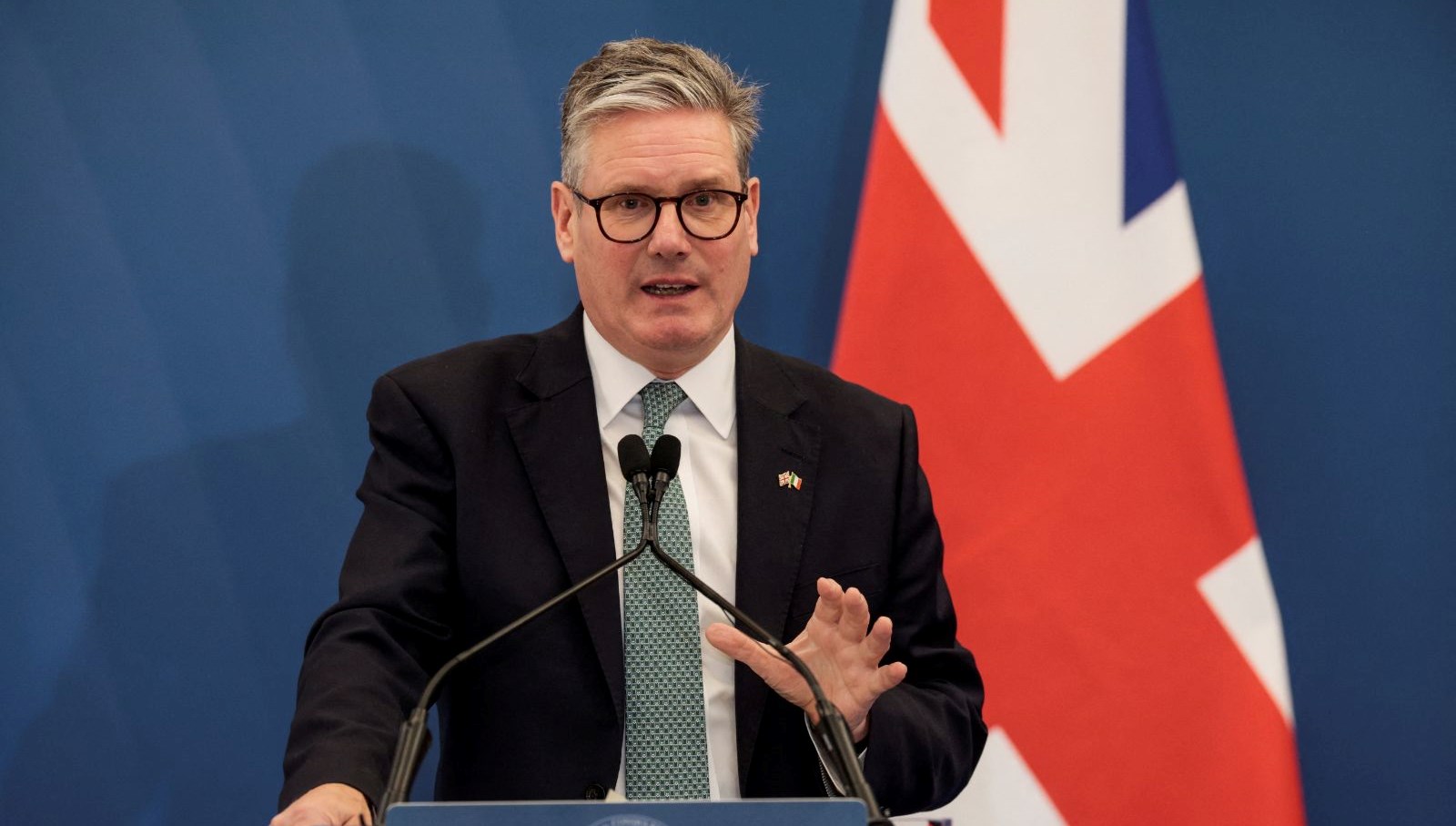 ingiltere basbakani starmerdan hukumette degisiklikler yardimciliginadavid lammy atandi ZmwOmRWv