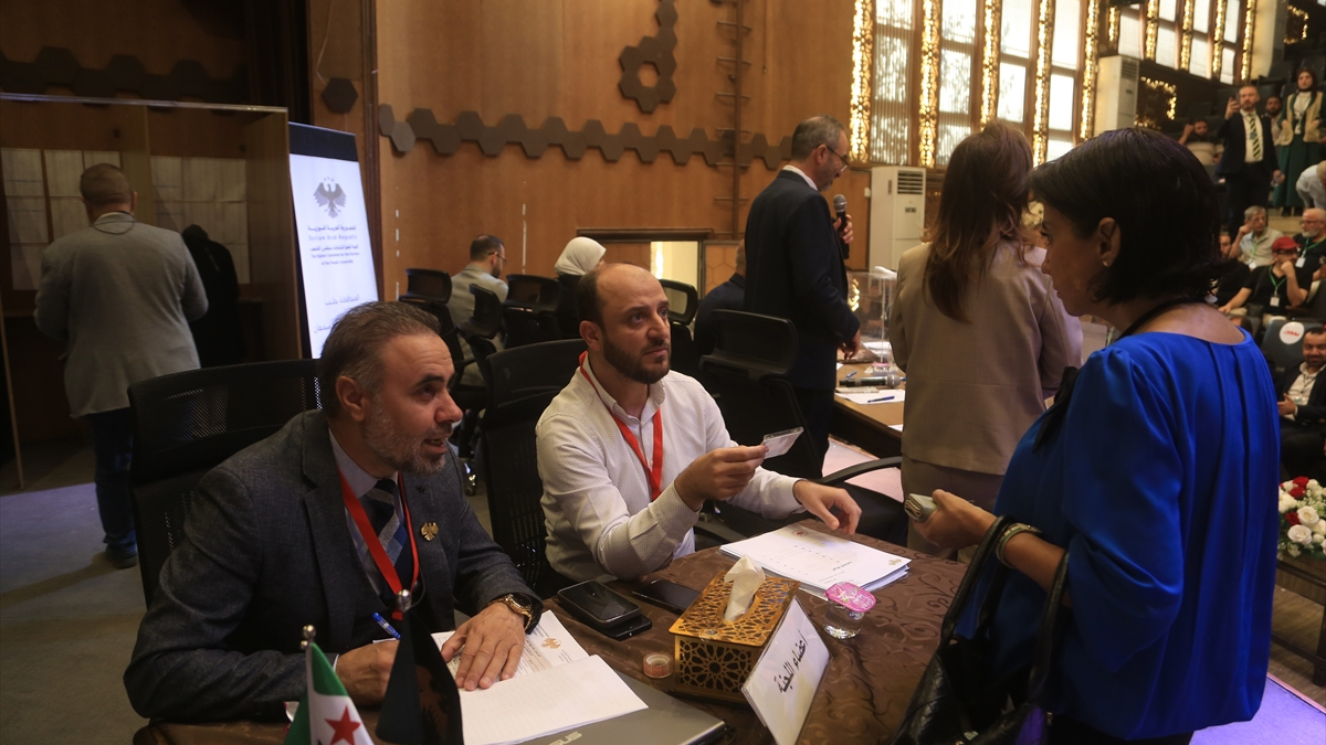 suriyede esad rejiminden sonra ilk halk meclisi secimleri Gz1wPOBN