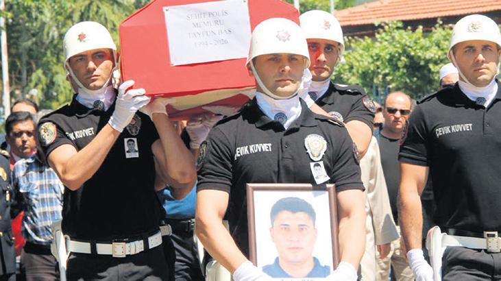 Şehit polis son yolculuğuna uğurlandı